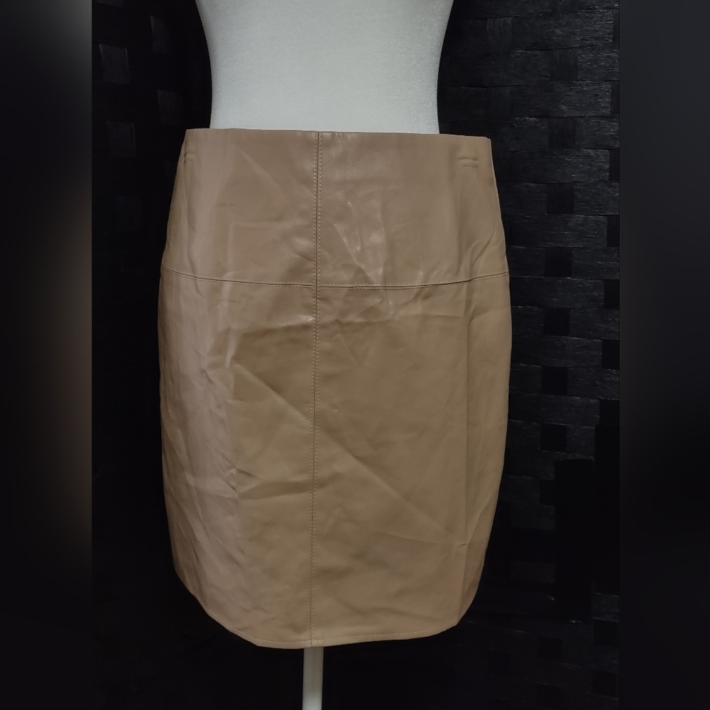 NWT Women's Missguided tan faux leather miniskirt, size 8